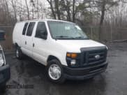 ✅ 2014 Ford Econoline Cargo Commercial • VIN: 1FTNE1EW6EDA70774 • Lot: 43650441. Wystawiony na IAAI z przebiegiem 142 738 mil. Bezpłatny archiwum sprzedaży aukcyjnych z USA i szczegółowy raport historii pojazdu na DreamBid. Zdjęcie 1.