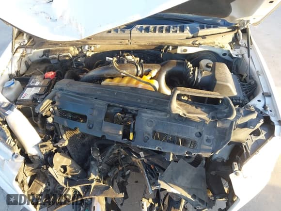 ✅ 2015 Ford F-150 XLT • VIN: 1FTEW1CP5FFB90810 • Lot: 43683942. Listed on IAAI with 141,579 mi. Free auction sales archive from the USA and detailed vehicle history report at DreamBid. Image 10.