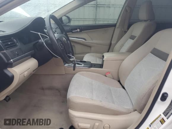 ✅ 2012 Toyota Camry XLE • VIN: 4T1BD1FK4CU016495 • Lot: 90742345. Wystawiony na Copart z przebiegiem 190 547 mil. Bezpłatny archiwum sprzedaży aukcyjnych z USA i szczegółowy raport historii pojazdu na DreamBid. Zdjęcie 7.