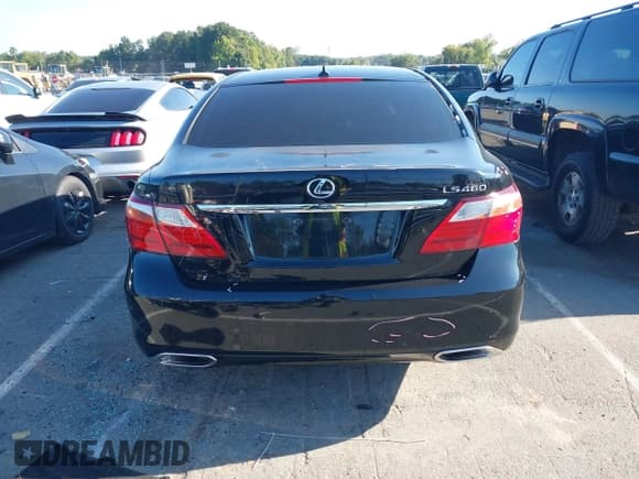 ✅ 2011 Lexus LS 460 • VIN: JTHBL5EF9B5105800 • Лот: 43141307. Опубликован ранее на IAAI с пробегом 156 591 миль. Бесплатный доступ к архиву аукционных продаж из США и подробный отчёт об истории автомобиля на DreamBid. Изображение 16.