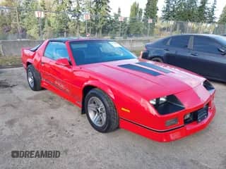 1986 Chevrolet Camaro Z28 Sport с VIN 1G1FP87F0GL156197, выставлен на аукционе IAAI как лот 43393824 с пробегом 33 489 миль миль и . История ставок и продаж доступна на DreamBid. Изображение 1.