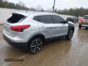 ✅ 2018 Nissan Rogue S • VIN: JN1BJ1CP1JW500190 • Lot: 41544194. Listed on IAAI with 183,188 mi. Free auction sales archive from the USA and detailed vehicle history report at DreamBid. Image 4.