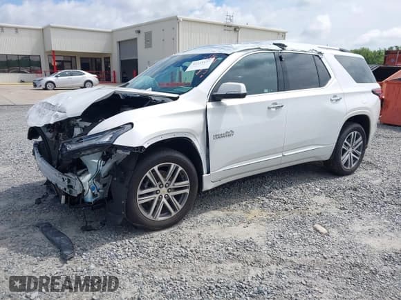✅ 2023 Chevrolet Traverse High Country • VIN: 1GNEVNKW7PJ108505 • Lot: 42315127. Wystawiony na IAAI z przebiegiem 79 674 mil. Bezpłatny archiwum sprzedaży aukcyjnych z USA i szczegółowy raport historii pojazdu na DreamBid. Zdjęcie 2.