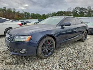 ✅ 2012 Audi A5 Premium Plus • VIN: WAULFAFR0CA002124 • Lot: 94594435. Wystawiony na Copart z przebiegiem 179 790 mil. Bezpłatny archiwum sprzedaży aukcyjnych z USA i szczegółowy raport historii pojazdu na DreamBid. Zdjęcie 1.