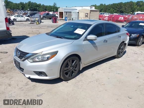 ✅ 2016 Nissan Altima SL • VIN: 1N4BL3APXGC163220 • Лот: 43087944. Опубликован ранее на IAAI с пробегом 97 209 миль. Бесплатный доступ к архиву аукционных продаж из США и подробный отчёт об истории автомобиля на DreamBid. Изображение 17.