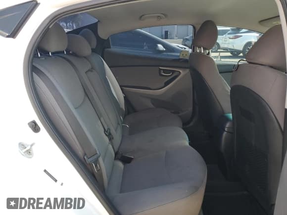 ✅ 2015 Hyundai Elantra SE • VIN: 5NPDH4AE3FH642008 • Lot: 91900175. Listed on Copart with 155,252 mi. Free auction sales archive from the USA and detailed vehicle history report at DreamBid. Image 10.