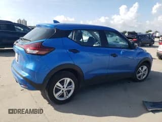 ✅ 2025 Nissan Kicks Play S • VIN: 3N1CP5BV4SL478560 • Lot: 64624105. Wystawiony na Copart z przebiegiem 5 317 mil. Bezpłatny archiwum sprzedaży aukcyjnych z USA i szczegółowy raport historii pojazdu na DreamBid. Zdjęcie 3.