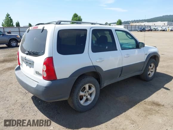 ✅ 2005 Mazda Tribute i • VIN: 4F2YZ92Z25KM58255 • Лот: 42472065. Опубликован ранее на IAAI с пробегом 154 894 миль. Бесплатный доступ к архиву аукционных продаж из США и подробный отчёт об истории автомобиля на DreamBid. Изображение 4.