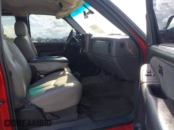 2003 Chevrolet Silverado 1500 LS с VIN 2GCEK19T031324173, выставлен на аукционе IAAI как лот 43380176 с пробегом 241 597 миль миль и . История ставок и продаж доступна на DreamBid. Изображение 5.