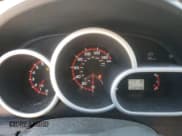 ✅ 2009 Toyota Matrix S • VIN: 2T1KE40E99C009957 • Лот: 58825465. Опубликован ранее на Copart с пробегом 103 496 миль. Бесплатный доступ к архиву аукционных продаж из США и подробный отчёт об истории автомобиля на DreamBid. Изображение 9.