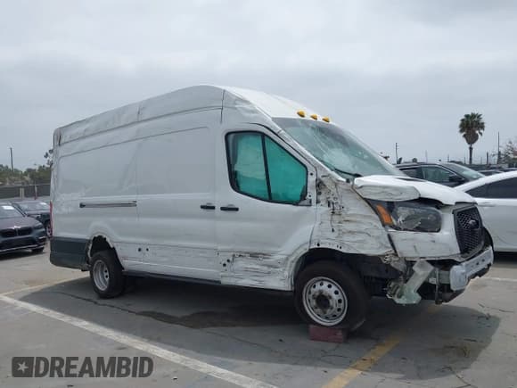 ✅ 2022 Ford Transit Cargo • VIN: 1FTBF4XG3NKA44975 • Лот: 42161004. Опубликован ранее на IAAI с пробегом 40 682 миль. Бесплатный доступ к архиву аукционных продаж из США и подробный отчёт об истории автомобиля на DreamBid. Изображение 13.