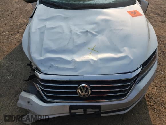 ✅ 2021 Volkswagen Passat SE • VIN: 1VWBA7A31MC010061 • Lot: 62319875. Listed on Copart with Not provided. Free auction sales archive from the USA and detailed vehicle history report at DreamBid. Image 11.