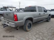 ✅ 2007 Chevrolet Silverado 2500HD LT1 • VIN: 1GCHK23D77F130386 • Lot: 42109924. Wystawiony na IAAI z przebiegiem 137 741 mil. Bezpłatny archiwum sprzedaży aukcyjnych z USA i szczegółowy raport historii pojazdu na DreamBid. Zdjęcie 4.