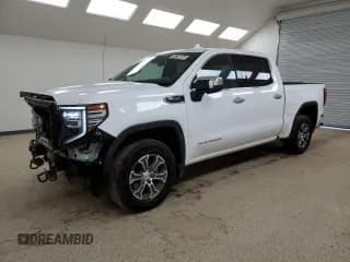 ✅ 2025 GMC Sierra 1500 SLT • VIN: 1GTPHDED0SZ173865 • Лот: 87296855. Опубликован ранее на Copart с пробегом 20 982 миль. Бесплатный доступ к архиву аукционных продаж из США и подробный отчёт об истории автомобиля на DreamBid. Изображение 1.