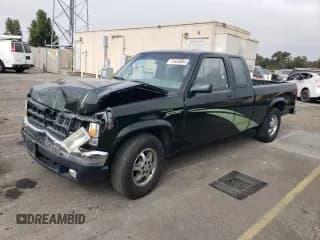 ✅ 1996 Dodge Dakota • VIN: 1B7GL23Y2TS561862 • Lot: 72455804. Listed on Copart with 110,601 mi. Free auction sales archive from the USA and detailed vehicle history report at DreamBid. Image 1.