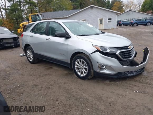 ✅ 2020 Chevrolet Equinox LS • VIN: 3GNAXHEV7LS722167 • Lot: 43516514. Wystawiony na IAAI z przebiegiem 65 386 mil. Bezpłatny archiwum sprzedaży aukcyjnych z USA i szczegółowy raport historii pojazdu na DreamBid. Zdjęcie 1.