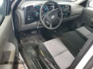 ✅ 2007 Chevrolet Silverado 2500HD Work Truck • VIN: 1GCHK24K17E592896 • Lot: 50577965. Wystawiony na Copart z przebiegiem 174 974 mil. Bezpłatny archiwum sprzedaży aukcyjnych z USA i szczegółowy raport historii pojazdu na DreamBid. Zdjęcie 8.