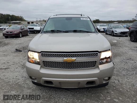 ✅ 2008 Chevrolet Suburban LTZ • VIN: 3GNFC16068G196071 • Лот: 90414695. Опубликован ранее на Copart с пробегом 168 373 миль. Бесплатный доступ к архиву аукционных продаж из США и подробный отчёт об истории автомобиля на DreamBid. Изображение 5.