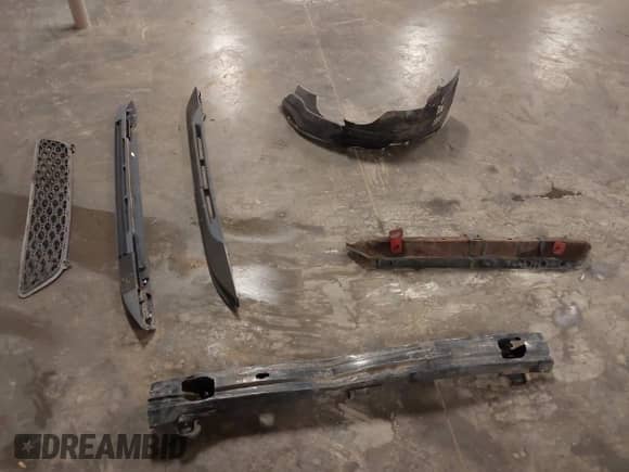 2011 Chevrolet Equinox 1LT с VIN 2CNALDEC0B6431627, выставлен на аукционе IAAI как лот 43432649 с пробегом 109 006 миль миль и . История ставок и продаж доступна на DreamBid. Изображение 12.