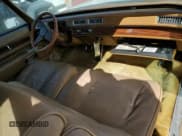 ✅ 1976 Cadillac Eldorado • VIN: 6L67S6Q154093 • Lot: 76707514. Wystawiony na Copart z przebiegiem 19 388 mil. Bezpłatny archiwum sprzedaży aukcyjnych z USA i szczegółowy raport historii pojazdu na DreamBid. Zdjęcie 8.