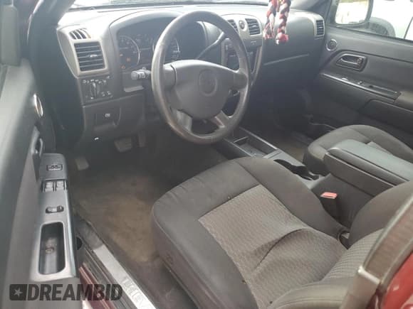 ✅ 2007 Chevrolet Colorado 1LT • VIN: 1GCDT19E778112402 • Lot: 91327745. Wystawiony na Copart z przebiegiem 157 954 mil. Bezpłatny archiwum sprzedaży aukcyjnych z USA i szczegółowy raport historii pojazdu na DreamBid. Zdjęcie 8.