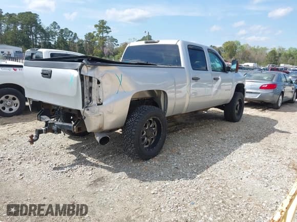 ✅ 2012 Chevrolet Silverado 2500HD LT • VIN: 1GC1KXC85CF242910 • Лот: 41937597. Опубликован ранее на IAAI с пробегом 199 164 миль. Бесплатный доступ к архиву аукционных продаж из США и подробный отчёт об истории автомобиля на DreamBid. Изображение 4.