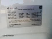 ✅ 2023 Rivian R1S Adventure • VIN: 7PDSGABA5PN027894 • Lot: 71442484. Wystawiony na Copart z przebiegiem 4 456 mil. Bezpłatny archiwum sprzedaży aukcyjnych z USA i szczegółowy raport historii pojazdu na DreamBid. Zdjęcie 14.