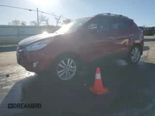 2013 Hyundai Tucson GLS z VIN KM8JUCAC6DU645099, wystawiony jako Copart lot #86072305 z przebiegiem 143 655 mil mil oraz Szkoda całkowita • Salvage title. Historia ofert i sprzedaży dostępna na DreamBid. Obrazek 1.