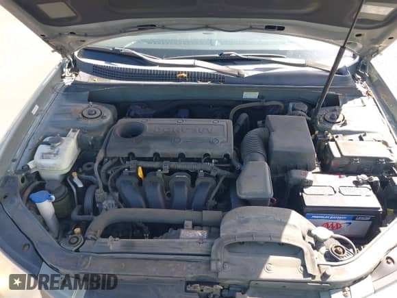 2009 Hyundai Sonata GLS with VIN 5NPET46C19H470401, listed as a IAAI auction lot 43589911 with 84,360 mi miles and . Bid and sale history available at DreamBid. Image 10.