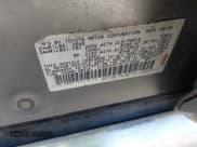 ✅ 1999 Toyota RAV4 • VIN: JT3HP10V7X7115328 • Lot: 43072197. Wystawiony na IAAI z przebiegiem 260 581 mil. Bezpłatny archiwum sprzedaży aukcyjnych z USA i szczegółowy raport historii pojazdu na DreamBid. Zdjęcie 9.