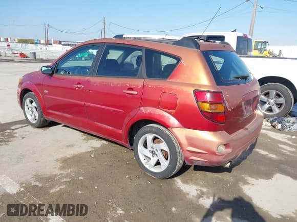 ✅ 2004 Pontiac Vibe • VIN: 5Y2SL62824Z408751 • Lot: 43826419. Listed on IAAI with 210,457 mi. Free auction sales archive from the USA and detailed vehicle history report at DreamBid. Image 3.