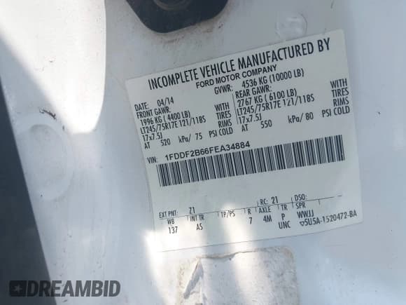 ✅ 2015 Ford F-250 • VIN: 1FDDF2B66FEA34884 • Lot: 42434311. Listed on IAAI with 131,644 mi. Free auction sales archive from the USA and detailed vehicle history report at DreamBid. Image 9.