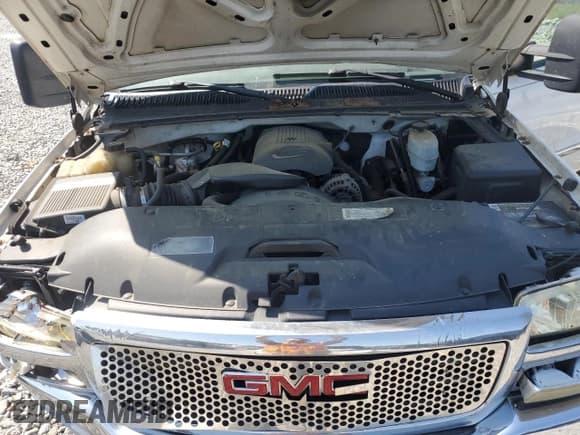 ✅ 2003 GMC Sierra 1500HD SLT • VIN: 1GTGK13U03F160555 • Lot: 53000345. Wystawiony na Copart z przebiegiem 273 919 mil. Bezpłatny archiwum sprzedaży aukcyjnych z USA i szczegółowy raport historii pojazdu na DreamBid. Zdjęcie 11.