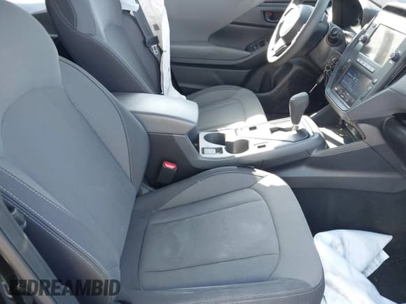 ✅ 2024 Subaru Crosstrek • VIN: JF2GUABC5R8207337 • Lot: 42864359. Wystawiony na IAAI z przebiegiem 32 600 mil. Bezpłatny archiwum sprzedaży aukcyjnych z USA i szczegółowy raport historii pojazdu na DreamBid. Zdjęcie 5.