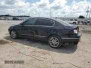 ✅ 2008 Volkswagen Passat Lux • VIN: WVWEK73C38E149659 • Lot: 69222055. Wystawiony na Copart z przebiegiem 205 177 mil. Bezpłatny archiwum sprzedaży aukcyjnych z USA i szczegółowy raport historii pojazdu na DreamBid. Zdjęcie 2.