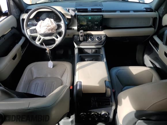 ✅ 2022 Land Rover Defender • VIN: SALEW7RU7N2090450 • Lot: 87319974. Listed on Copart with 26,085 mi. Free auction sales archive from the USA and detailed vehicle history report at DreamBid. Image 8.