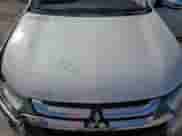 2017 Mitsubishi Outlander SE с VIN JA4AD3A38HZ009078, выставлен на аукционе Copart как лот 85740275 с пробегом 114 859 миль миль и Списание • Salvage title. История ставок и продаж доступна на DreamBid. Изображение 11.