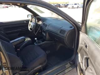 ✅ 1999 Volkswagen Golf GTI • VIN: WVWDA31J6XW375941 • Лот: 43671787. Опубликован ранее на IAAI с пробегом 197 761 миль. Бесплатный доступ к архиву аукционных продаж из США и подробный отчёт об истории автомобиля на DreamBid. Изображение 5.