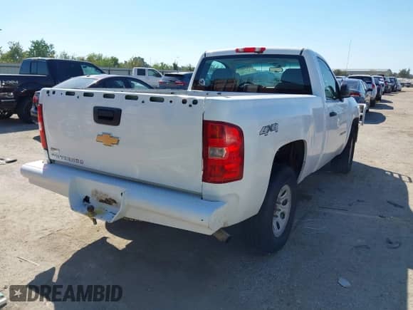 2010 Chevrolet Silverado 1500 Work Truck with VIN 1GCPKPEA0AZ127539, listed as a IAAI auction lot 43450669 with 180,695 mi miles and . Bid and sale history available at DreamBid. Image 4.