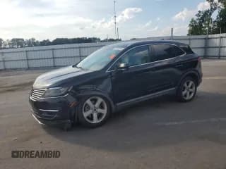 ✅ 2018 Lincoln MKC Premiere • VIN: 5LMCJ1C98JUL20325 • Lot: 70743395. Wystawiony na Copart z przebiegiem 91 838 mil. Bezpłatny archiwum sprzedaży aukcyjnych z USA i szczegółowy raport historii pojazdu na DreamBid. Zdjęcie 1.