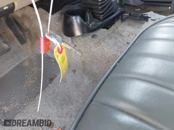 ✅ 1995 Ford Ranger Splash • VIN: 1FTCR10A8STA53032 • Lot: 42557295. Listed on IAAI with 143,231 mi. Free auction sales archive from the USA and detailed vehicle history report at DreamBid. Image 11.