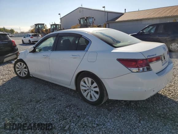✅ 2012 Honda Accord EX • VIN: 1HGCP2F77CA026412 • Lot: 86415195. Wystawiony na Copart z przebiegiem 175 638 mil. Bezpłatny archiwum sprzedaży aukcyjnych z USA i szczegółowy raport historii pojazdu na DreamBid. Zdjęcie 2.