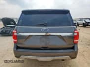 ✅ 2018 Ford Expedition XLT • VIN: 1FMJU1HT1JEA06127 • Lot: 57239915. Listed on Copart with 129,840 mi. Free auction sales archive from the USA and detailed vehicle history report at DreamBid. Image 6.