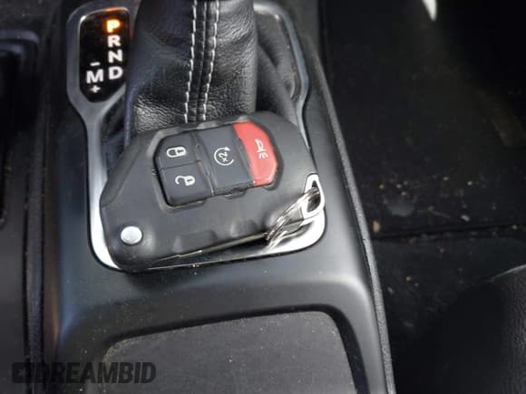 ✅ 2023 Jeep Wrangler Sahara • VIN: 1C4JJXP64PW568165 • Lot: 42740617. Listed on IAAI with 86,559 mi. Free auction sales archive from the USA and detailed vehicle history report at DreamBid. Image 11.