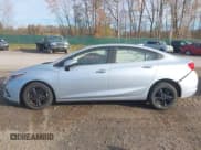 ✅ 2017 Chevrolet Cruze LT • VIN: 1G1BE5SM9H7253143 • Lot: 43561035. Listed on IAAI with 94,035 mi. Free auction sales archive from the USA and detailed vehicle history report at DreamBid. Image 14.