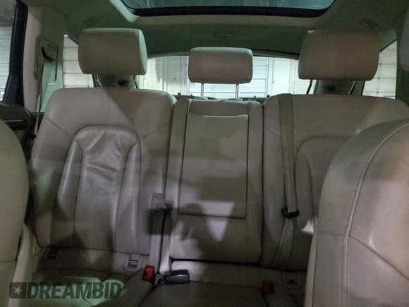 ✅ 2010 Audi Q7 Premium Plus • VIN: WA1LYAFE5AD007013 • Lot: 82365914. Listed on Copart with 218,321 mi. Free auction sales archive from the USA and detailed vehicle history report at DreamBid. Image 10.