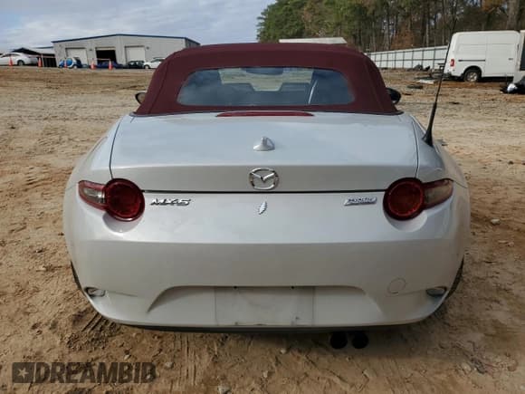 ✅ 2018 Mazda MX-5 Miata Grand Touring • VIN: JM1NDAD79J0202215 • Lot: 85040364. Listed on Copart with 60,203 mi. Free auction sales archive from the USA and detailed vehicle history report at DreamBid. Image 6.