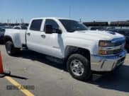 ✅ 2017 Chevrolet Silverado 2500HD Work Truck • VIN: 1GC1KUEY6HF216982 • Lot: 62903995. Wystawiony na Copart z przebiegiem 259 446 mil. Bezpłatny archiwum sprzedaży aukcyjnych z USA i szczegółowy raport historii pojazdu na DreamBid. Zdjęcie 4.