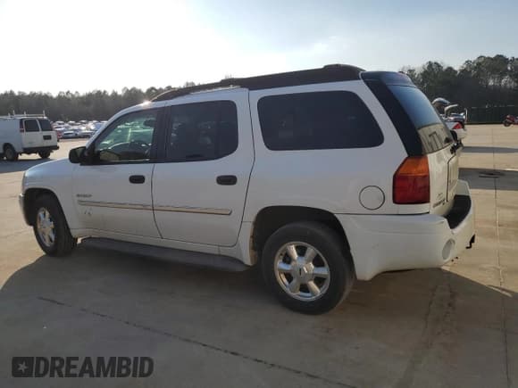 ✅ 2006 GMC Envoy SLE • VIN: 1GKES16SX66173565 • Лот: 43982355. Опубликован ранее на Copart с пробегом 297 894 миль. Бесплатный доступ к архиву аукционных продаж из США и подробный отчёт об истории автомобиля на DreamBid. Изображение 2.