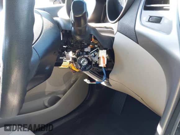 2016 Hyundai Elantra SE z VIN 5NPDH4AE8GH695143, wystawiony jako IAAI lot #43482332 z przebiegiem Nie podano mil oraz . Historia ofert i sprzedaży dostępna na DreamBid. Obrazek 6.